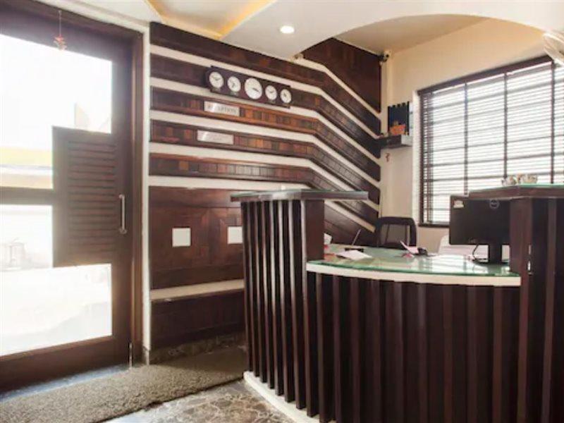 Hotel Bellevue Inn Ganganagar Экстерьер фото
